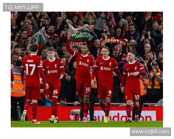 2012年英超经典对决曼联与利物浦的激烈较量与历史回顾 2012年英超经典对决曼联与利物浦的激烈较量与历史回顾