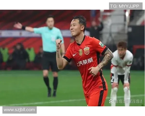 重庆斯威迎战广州大连争夺中超积分榜关键战役的胜利与荣耀